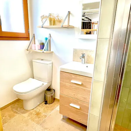 Studette Cosy Climatisee ,toute Equipee Proche Bordeaux Centre ,kedge,hopitaux,stade Et Universite 3* Talence