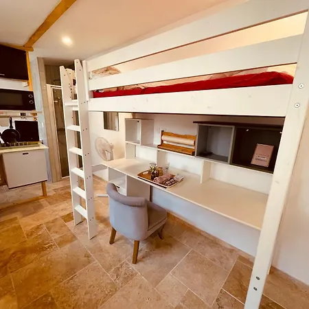 Studette Cosy Toute Equipee Proche Bordeaux Centre ,kedge,hopitaux,stade Et Universite Couette-café Talence